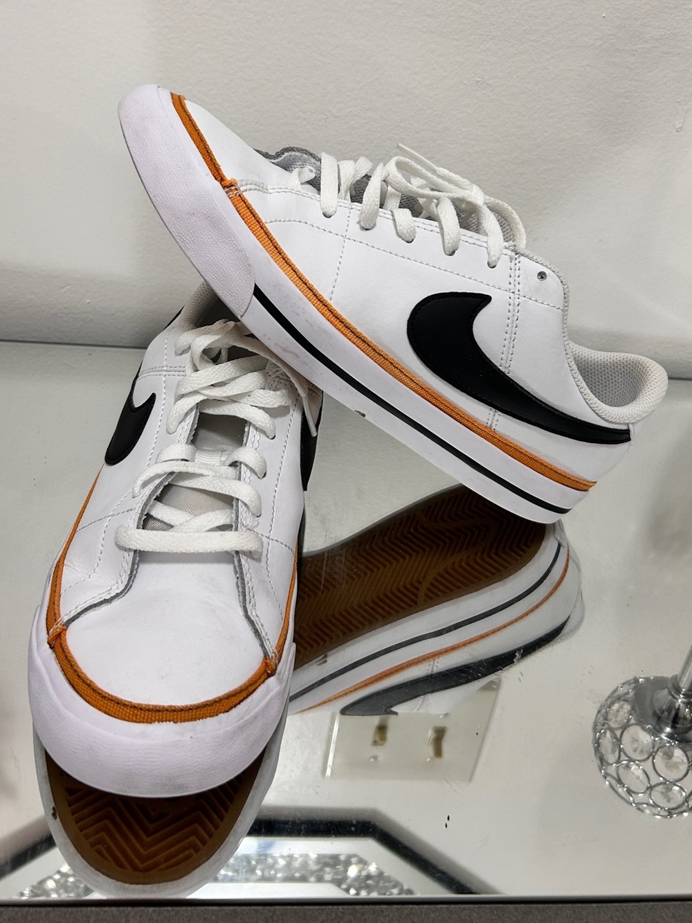 Nike Court Legacy 7Y Youth Unisex Fits Women 7-8.5 Men 6 Sneakers